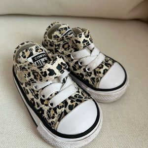 Infant/Baby Leopard Converse